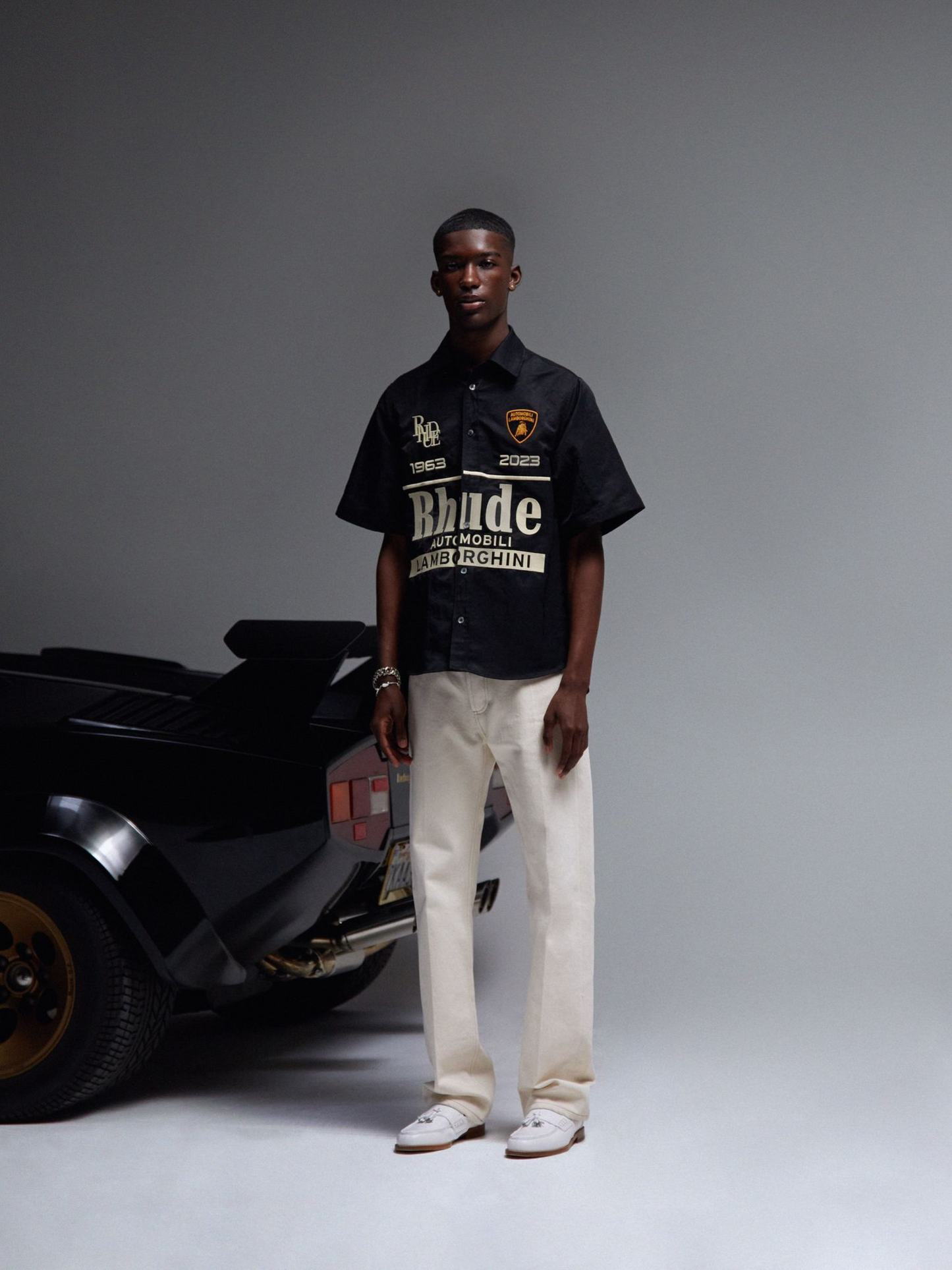 UNO BUTTON DOWN