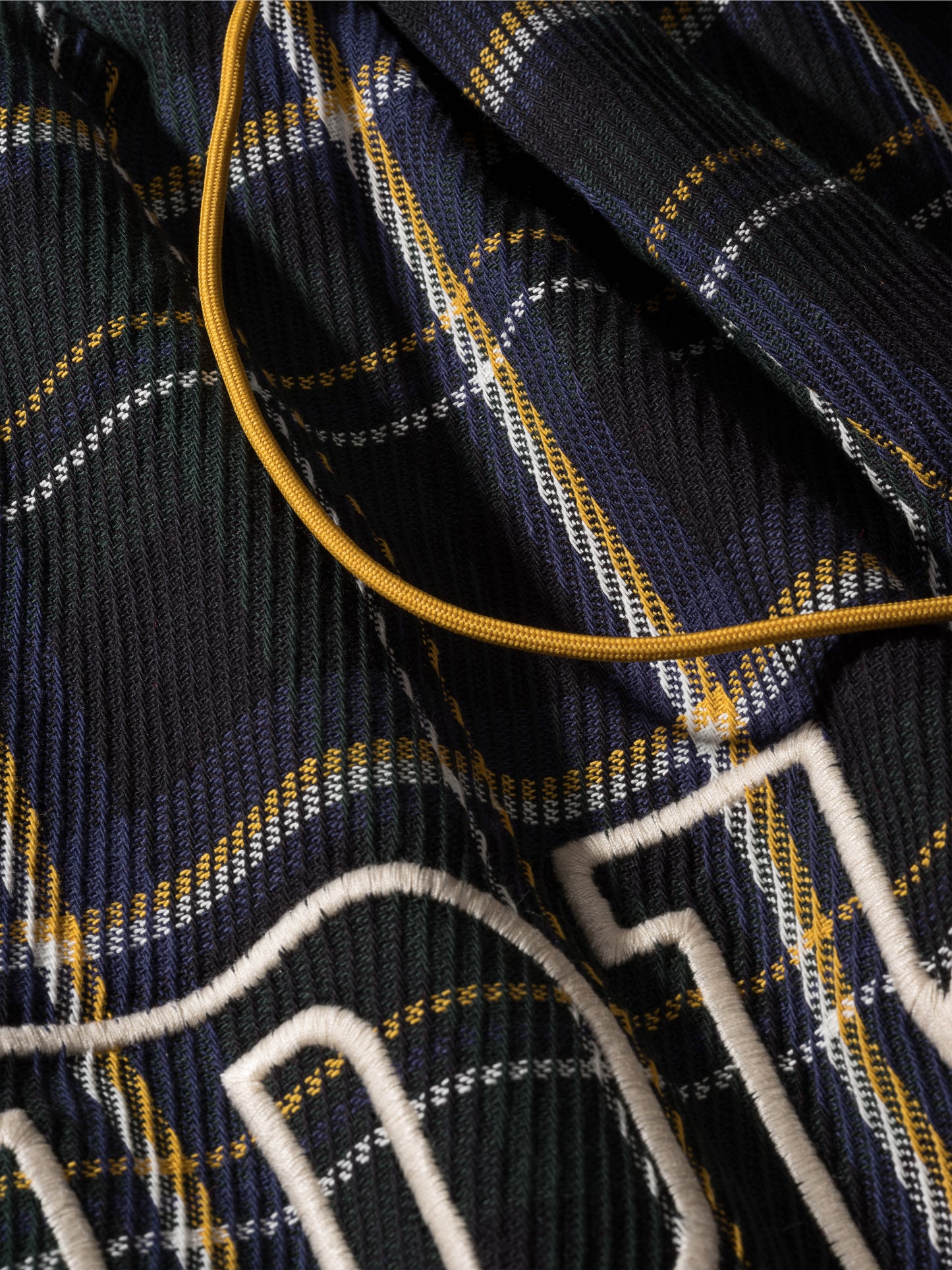 FLANNEL COURT LOGO SHORTS