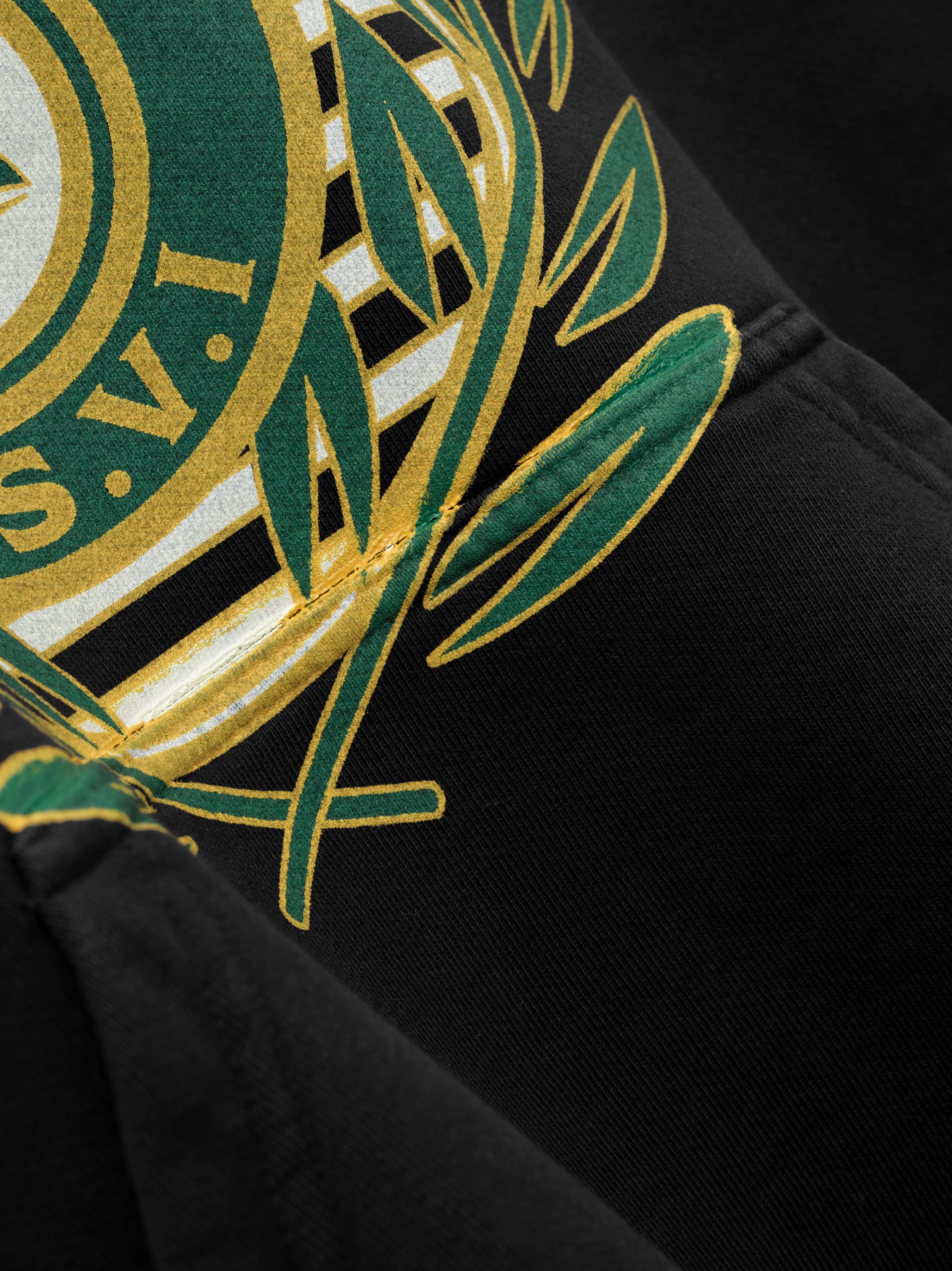 ST.TROPEZ YACHT CREST HOODIE