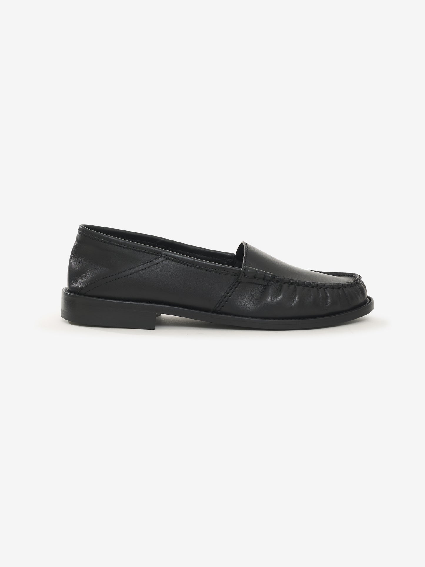 SLIP ON LOAFER
