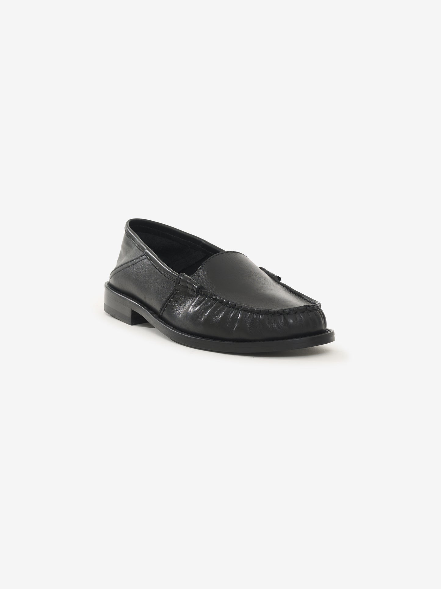 SLIP ON LOAFER