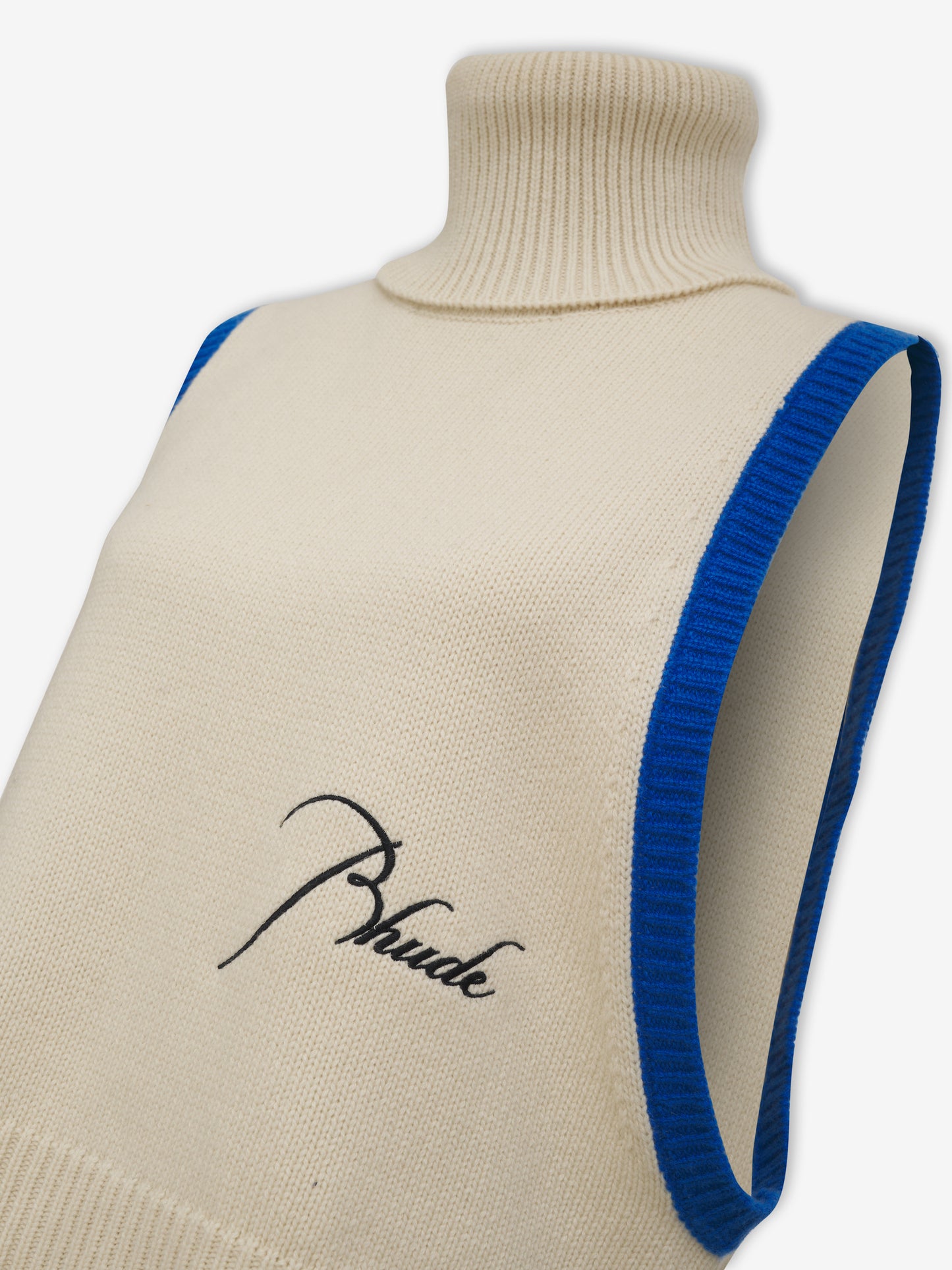 TURTLE NECK VEST