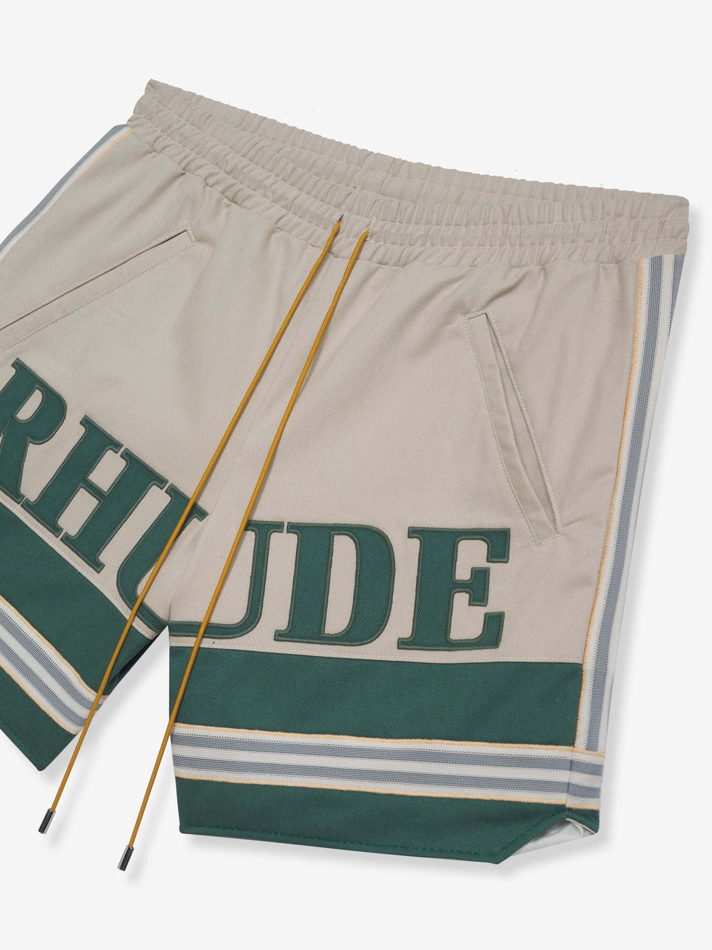 SAILING SHORT