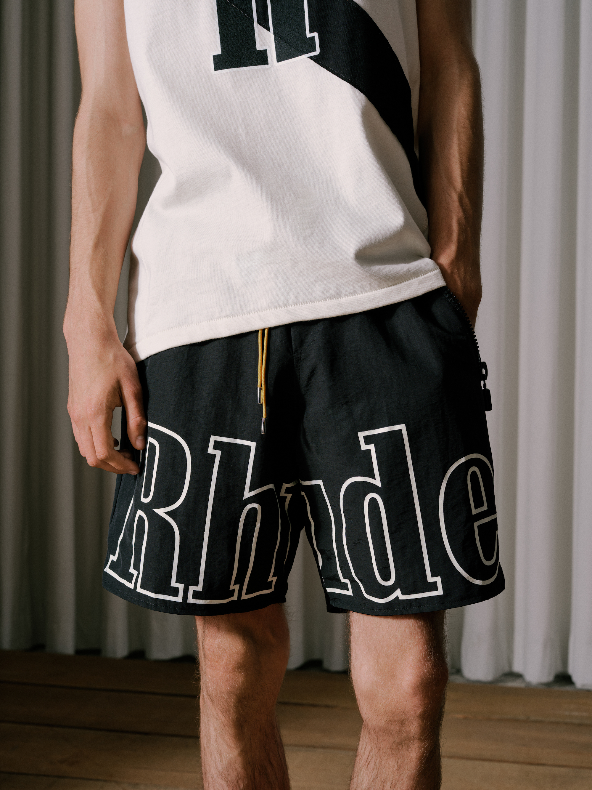 RH LOGO SHORTS