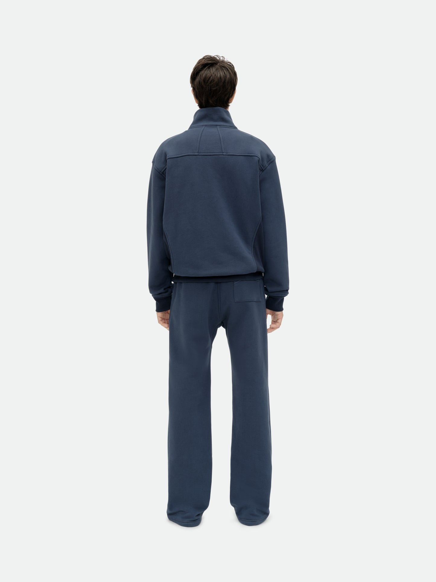 QUARTER ZIP