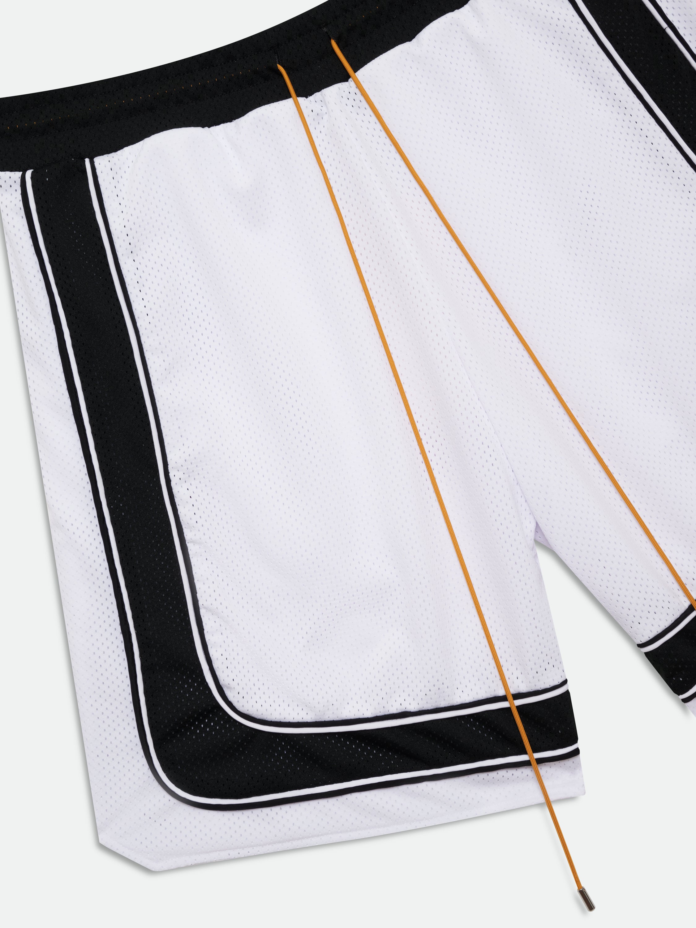 BAGGY MESH BASKETBALL SHORTS