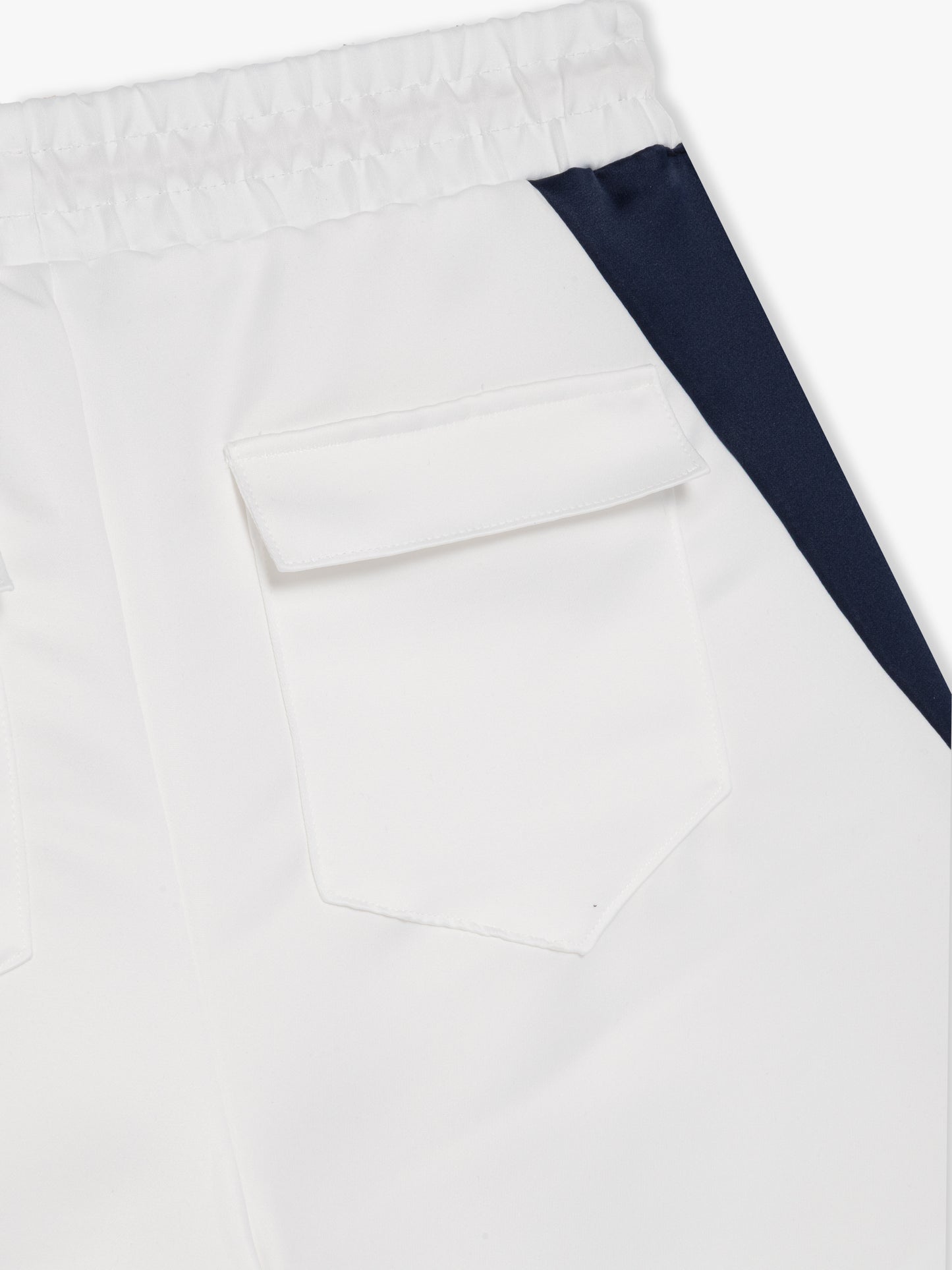 LOGO LIGHTNING SHORTS