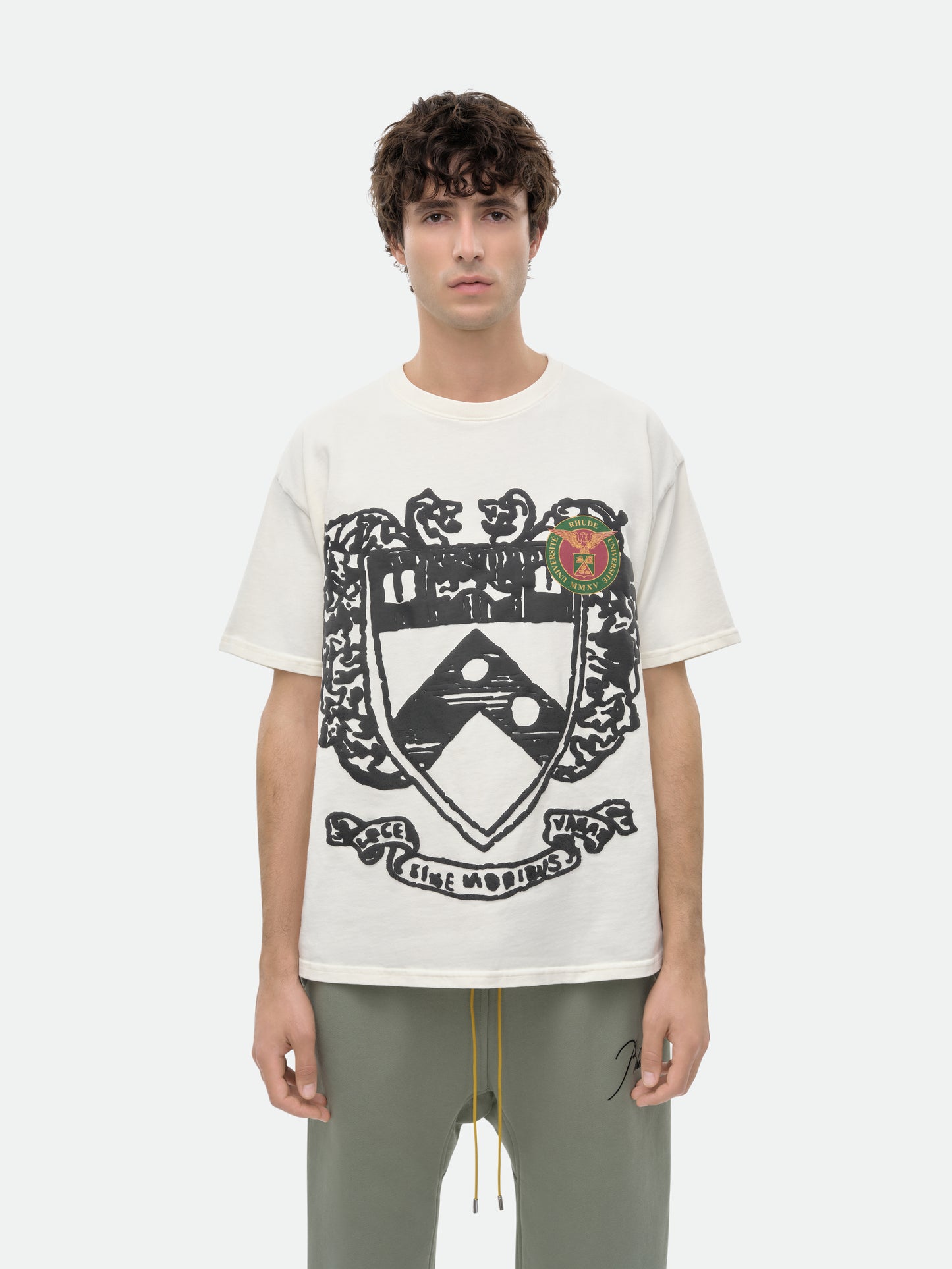 RUNWAY CREST TEE