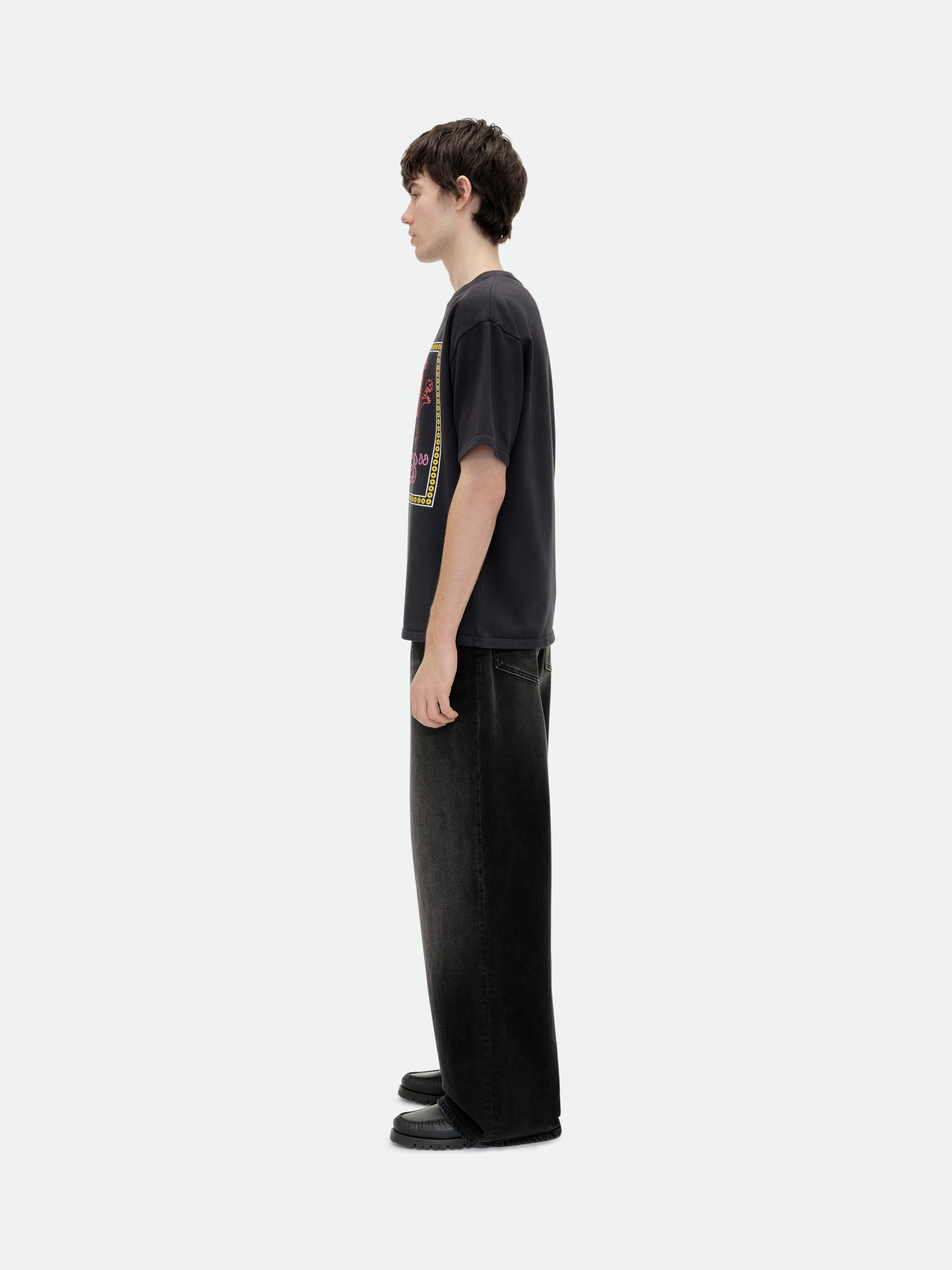 LIVE RHUDES TEE
