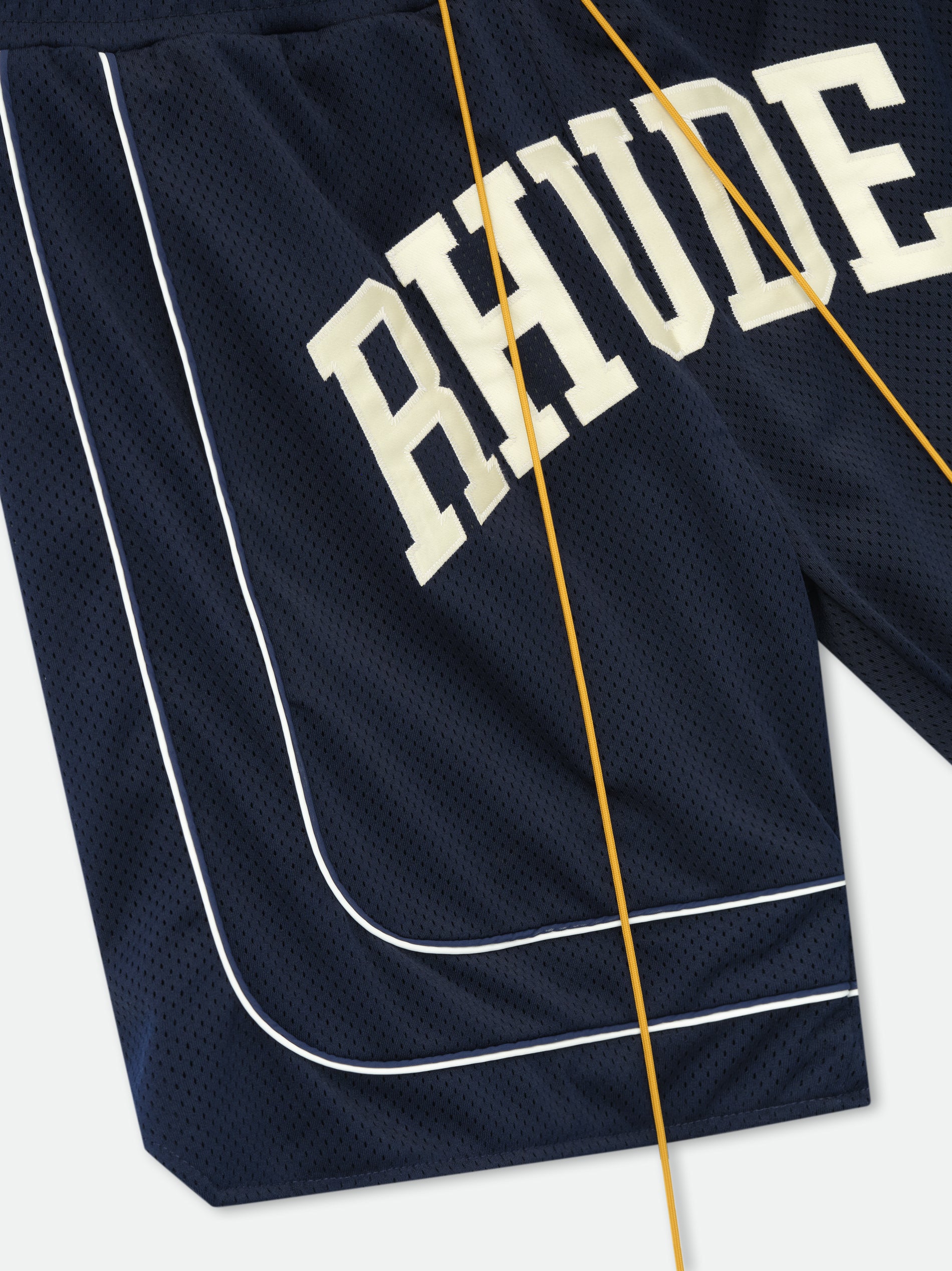 BAGGY COLLEGIATE LOGO SHORT