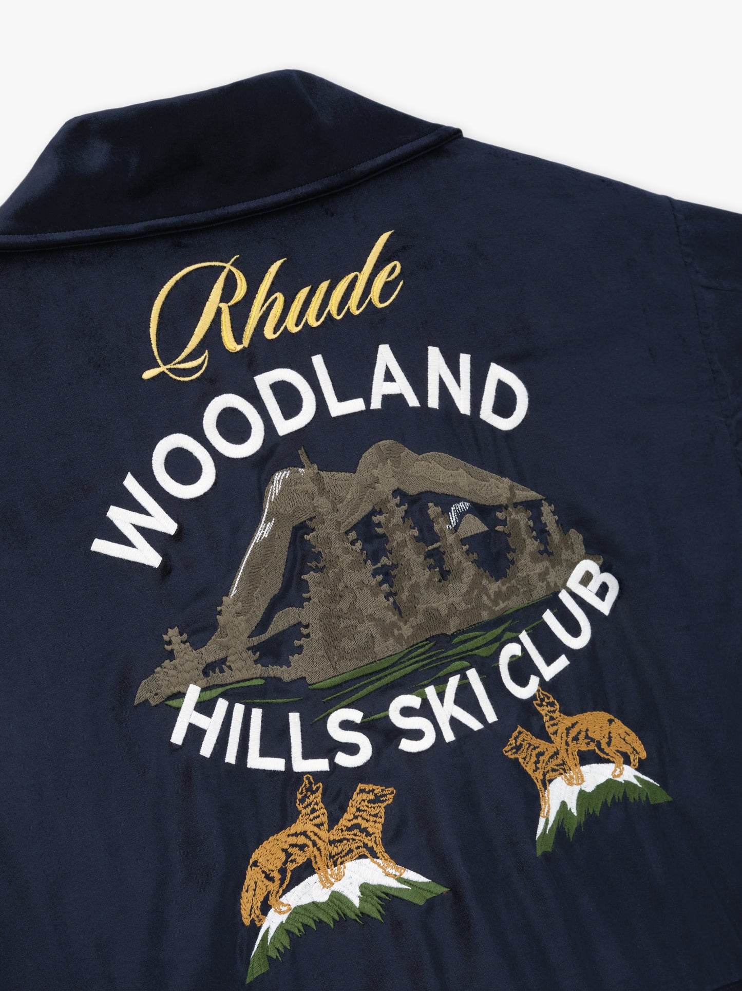 WOODLAND HILLS VELVET JACKET