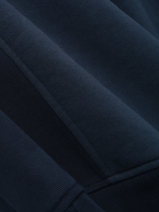 QUARTER ZIP