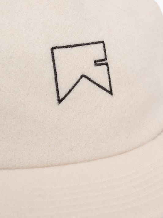 CASHMERE CHEVRON LOGO HAT